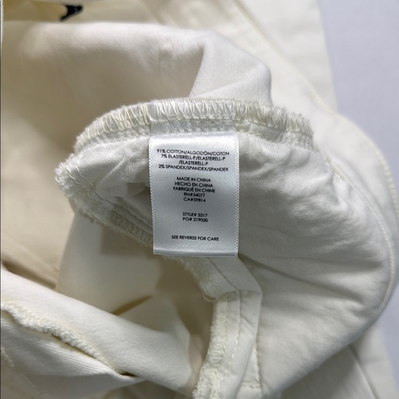 CAbi White Skinny Jeans Classic Fit - Picture 8 of 8